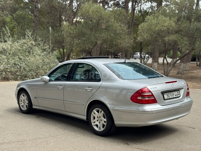 Mercedes E 240 2003, 298,123 km - 2.6 l - Sumqayıt