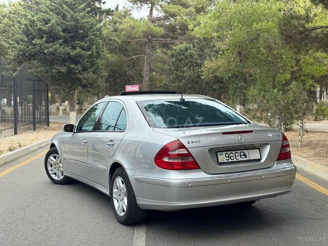 Mercedes E 240 2003, 298,123 km - 2.6 l - Sumqayıt