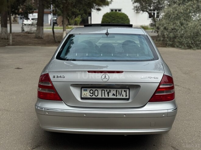 Mercedes E 240 2003, 298,123 km - 2.6 l - Sumqayıt
