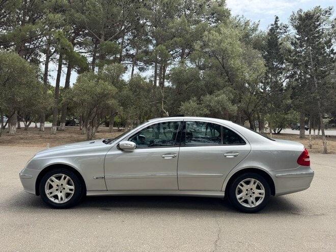 Mercedes E 240 2003, 298,123 km - 2.6 l - Sumqayıt
