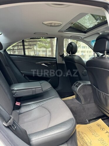 Mercedes E 240 2003, 298,123 km - 2.6 l - Sumqayıt