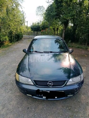 Opel Vectra 2000, 288,388 km - 2.0 л - Qax