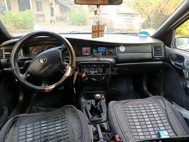 Opel Vectra 2000, 288,388 km - 2.0 л - Qax