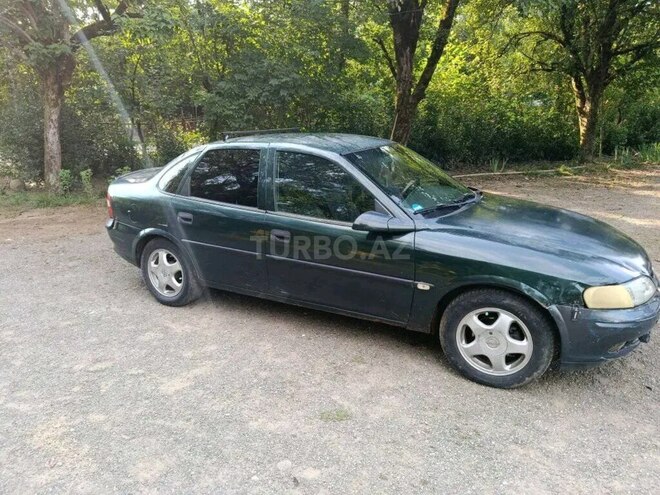 Opel Vectra 2000, 288,388 km - 2.0 л - Qax