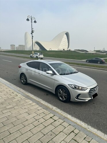 Hyundai Avante 2016, 170,000 km - 1.6 l - Bakı
