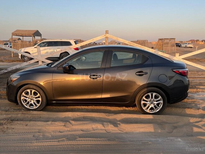 Toyota Yaris iA 2017, 163,000 km - 1.5 l - Bakı