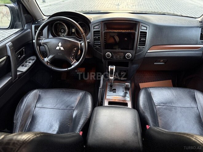 Mitsubishi Pajero 2008, 228,900 km - 3.0 l - Bakı