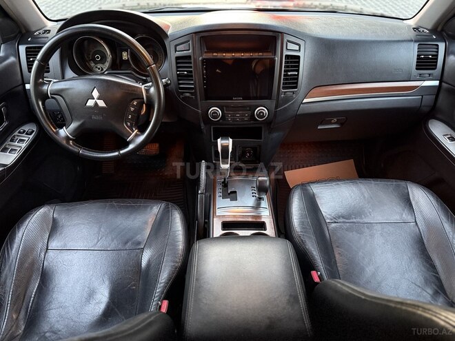 Mitsubishi Pajero 2008, 228,900 km - 3.0 l - Bakı