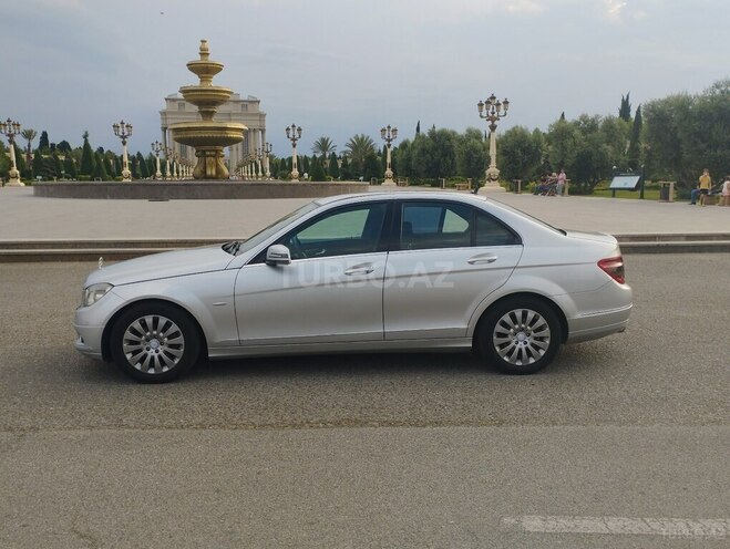 Mercedes C 200 2009, 329,000 km - 2.2 l - Gəncə