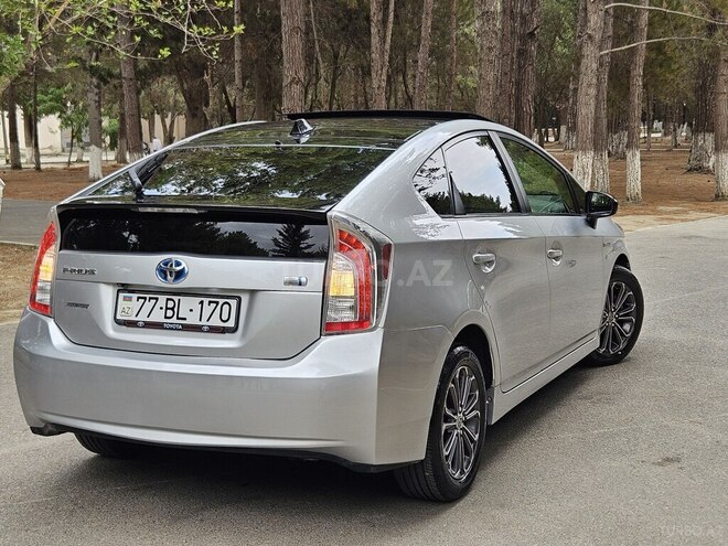 Toyota Prius 2012, 152,369 km - 1.8 л - Sumqayıt