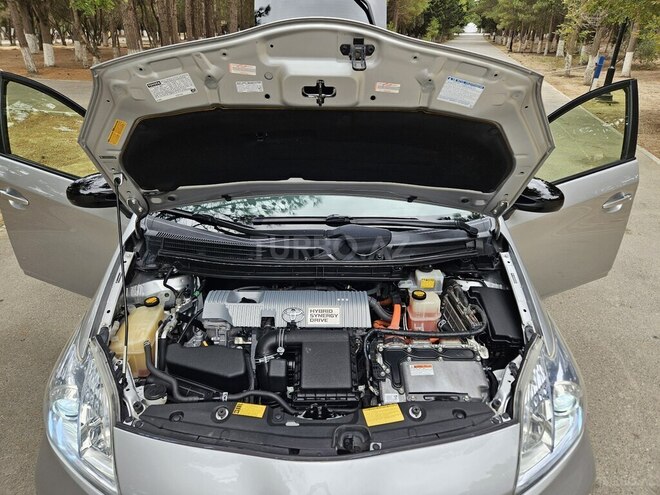Toyota Prius 2012, 152,369 km - 1.8 л - Sumqayıt