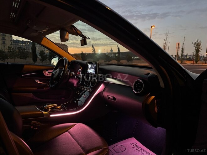 Mercedes C 200 d 2015, 177,450 km - 1.6 l - Bakı