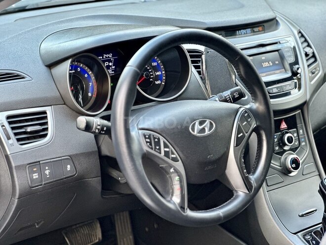 Hyundai Elantra 2015, 156,100 km - 1.8 l - Bakı