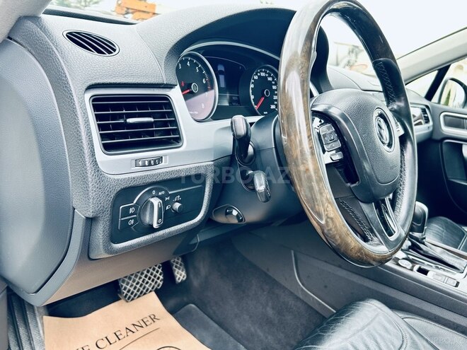 Volkswagen Touareg 2011, 182,000 km - 3.6 л - Gəncə