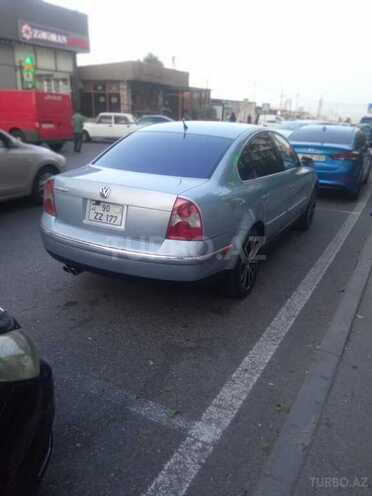 Volkswagen Passat 2003, 367,000 km - 1.8 l - Bakı