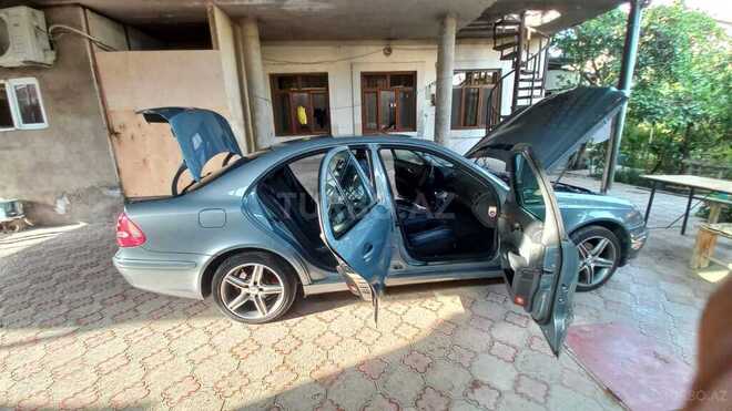 Mercedes E 220 2006, 415,000 km - 2.2 л - Bakı
