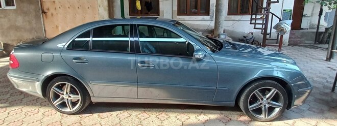 Mercedes E 220 2006, 415,000 km - 2.2 л - Bakı