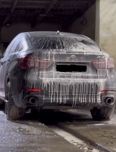 BMW X6 2014, 3,800 km - 3.0 l - Qusar