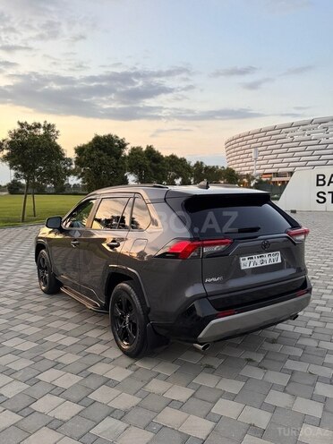 Toyota RAV4 2022, 24,700 km - 2.0 l - Bakı