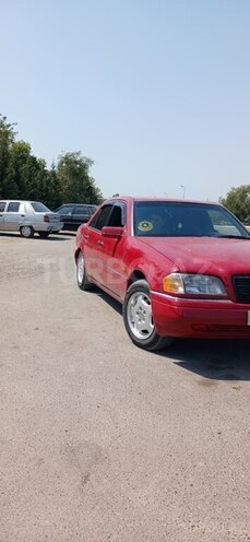 Mercedes C 220 1995, 316,582 km - 2.2 l - Sabirabad