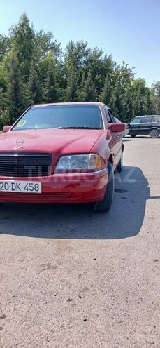 Mercedes C 220 1995, 316,582 km - 2.2 l - Sabirabad