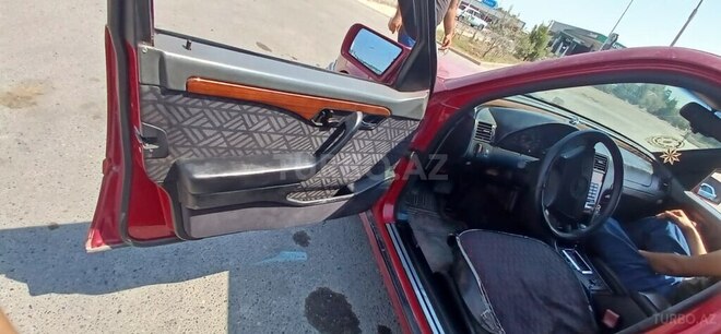 Mercedes C 220 1995, 316,582 km - 2.2 l - Sabirabad