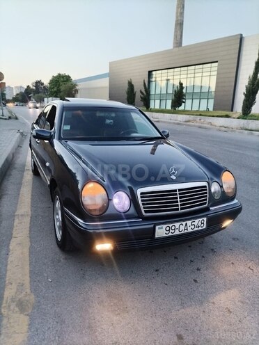 Mercedes E 240 1999, 340,000 km - 2.4 l - Bakı