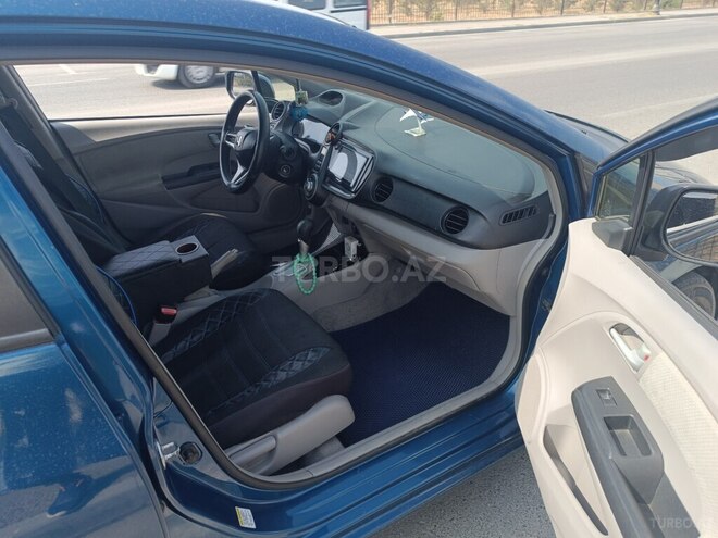 Honda Insight 2013, 310,000 km - 1.3 l - Bakı