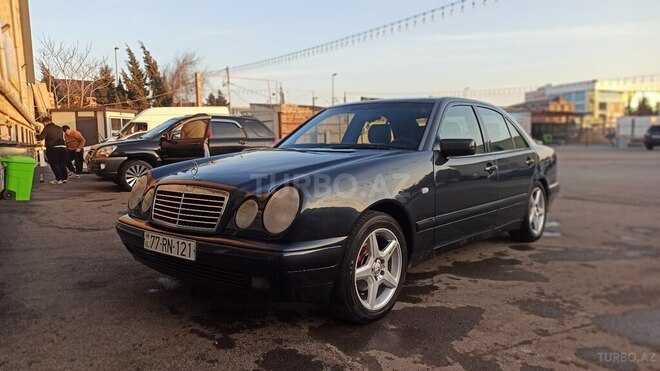 Mercedes E 200 1996, 428,000 km - 2.0 л - Cəlilabad