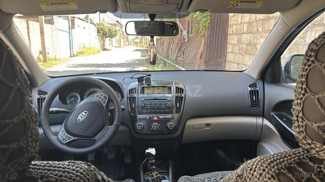 Kia Ceed 2008, 245,000 km - 1.4 л - Yevlax