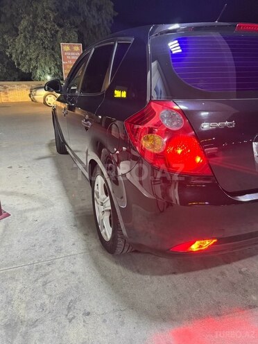 Kia Ceed 2008, 245,000 km - 1.4 л - Yevlax