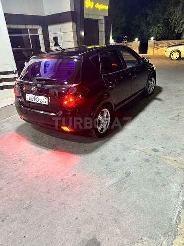 Kia Ceed 2008, 245,000 km - 1.4 л - Yevlax