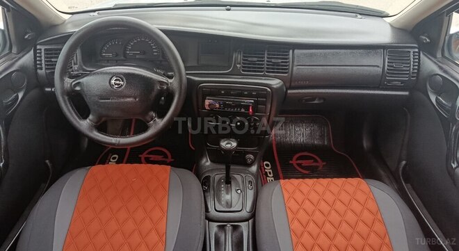 Opel Vectra 1999, 298,000 km - 1.6 l - Sumqayıt