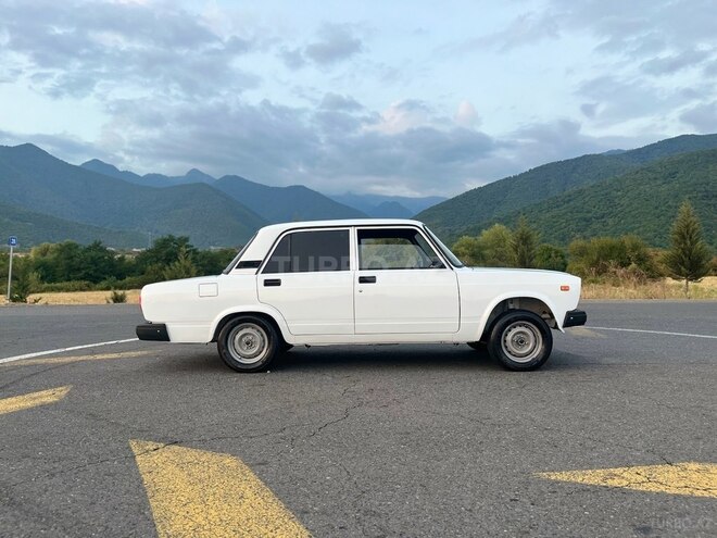LADA (VAZ) 2107 2007, 143,508 km - 1.6 l - Qax
