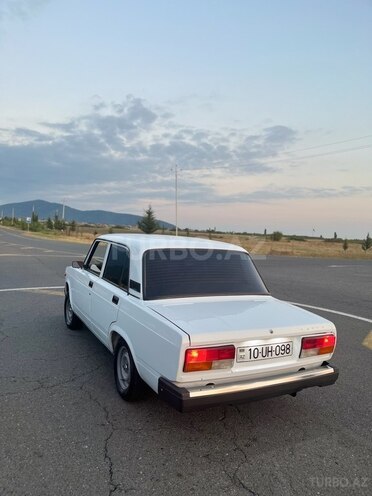 LADA (VAZ) 2107 2007, 143,508 km - 1.6 l - Qax