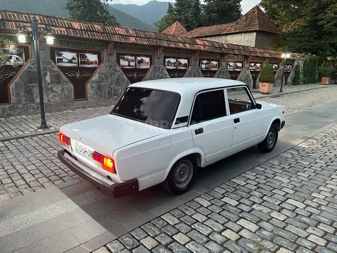 LADA (VAZ) 2107 2007, 143,508 km - 1.6 l - Qax