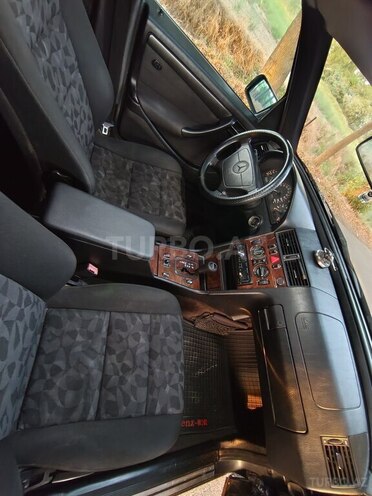 Mercedes C 180 1998, 540,431 km - 1.8 л - Masallı