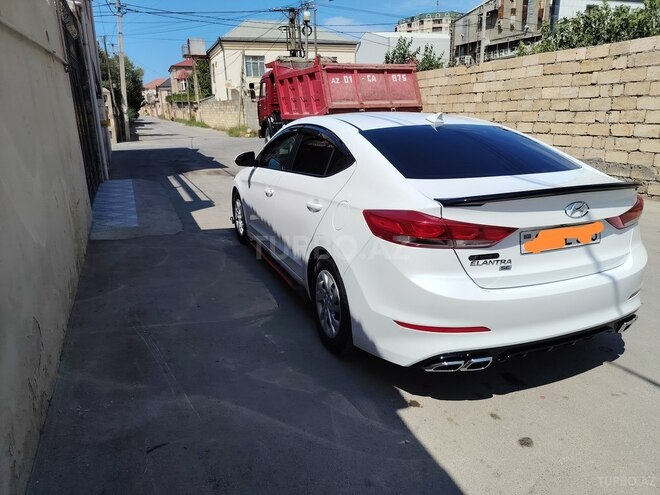Hyundai Elantra 2018, 156,106 km - 2.0 л - Naxçıvan