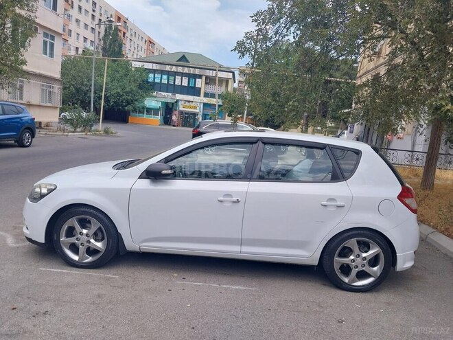 Kia Ceed 2010, 276,200 km - 2.0 л - Bakı