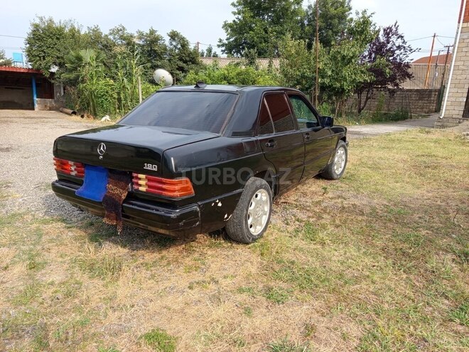 Mercedes 190 1990, 200,000 km - 2.5 l - Lənkəran