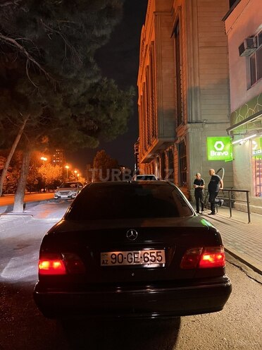 Mercedes E 320 2000, 484,413 km - 3.2 l - Bakı
