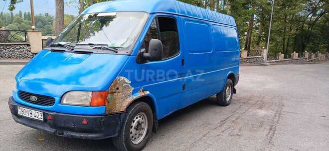 Ford Transit Connect 1999, 2,568 km - 0.8 l - İsmayıllı