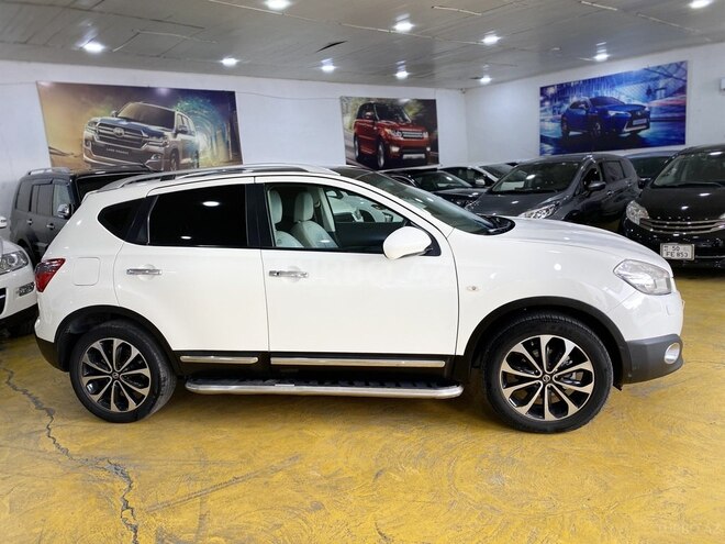 Nissan Qashqai 2012, 218,325 km - 2.0 l - Sumqayıt