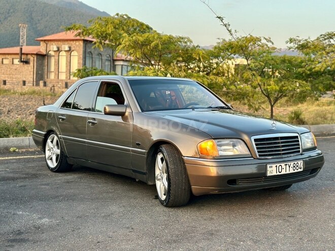 Mercedes C 220 1993, 339,000 km - 2.2 l - Bakı