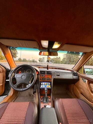 Mercedes C 220 1993, 339,000 km - 2.2 l - Bakı