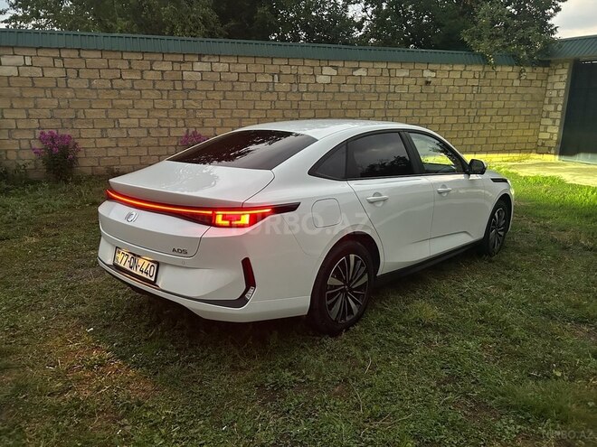 Changan Qiyuan A05 2025, 23,900 km - 1.5 л - Bakı