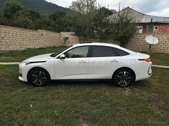Changan Qiyuan A05 2025, 23,900 km - 1.5 л - Bakı