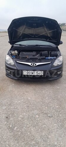 Hyundai i30 2011, 270,000 km - 1.6 л - Bakı