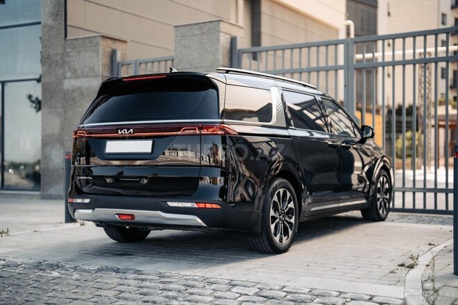 Kia Carnival 2022, 63,000 km - 2.2 l - Bakı