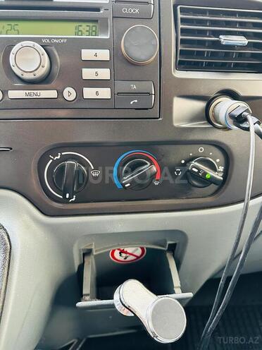 Ford Transit 2009, 184,000 km - 2.2 l - Bakı